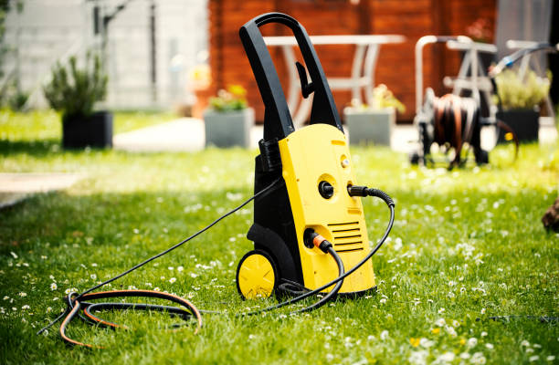 Best Gutter Cleaning  in Warrensburg, MO
